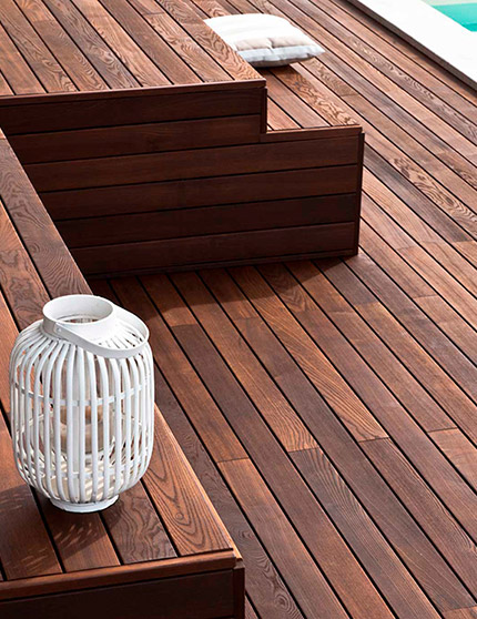 Interni-onesti-listone-giordano-outdoor-decking-frassino