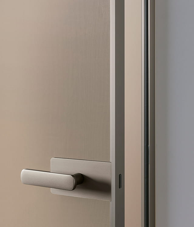 Interni-onesti-lualdi-puerta-batiente-filo-55-l7-02