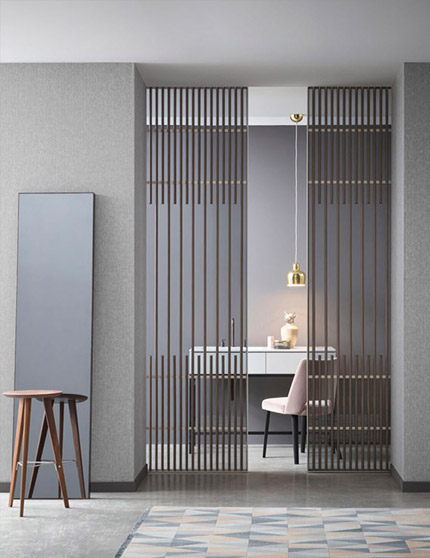 Interni-onesti-lualdi-puerta-cristal-koan