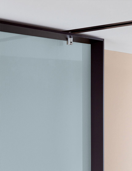 Interni-onesti-lualdi-puerta-pivotantes-shoin-pivot-02