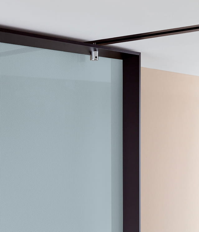 Interni-onesti-lualdi-puerta-pivotantes-shoin-pivot-02