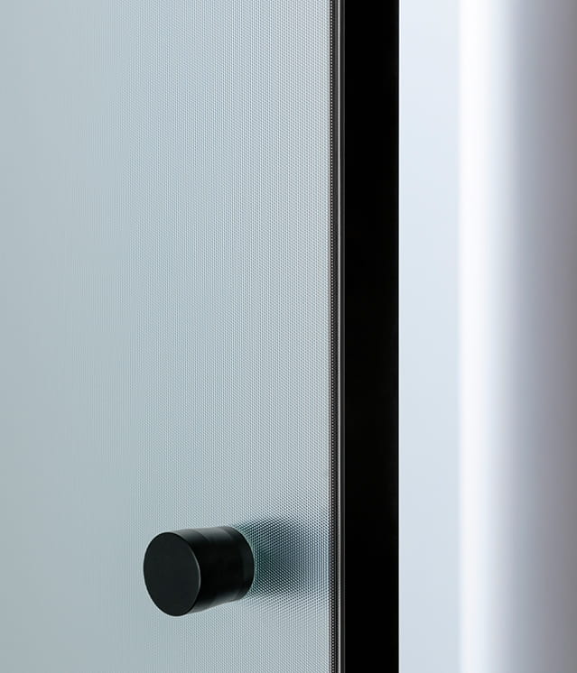 Interni-onesti-lualdi-puerta-pivotantes-shoin-pivot