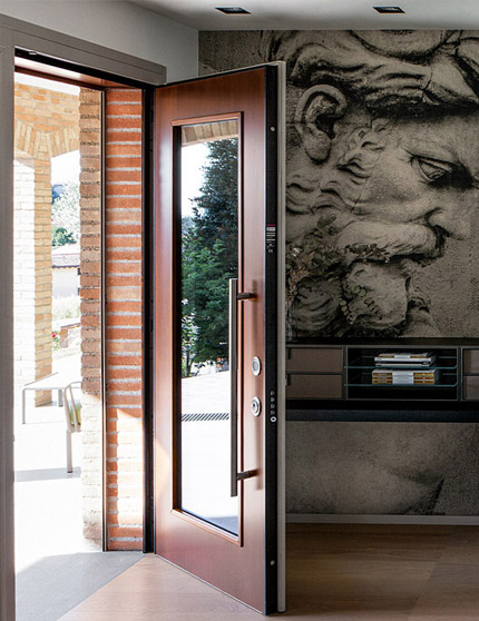 interni-onesti-oikos-evolution-puertas-blindadas-con-visagra-03